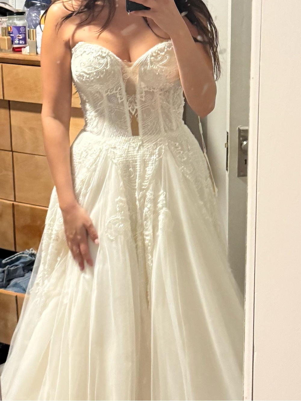 Elegant Ivory Wedding Dress with some Sparkle